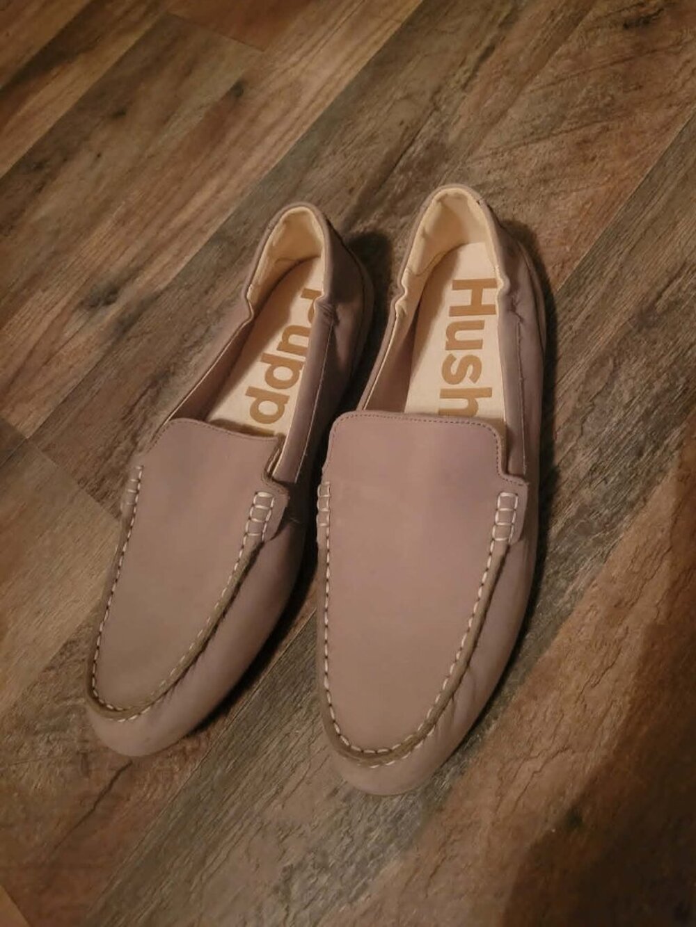 Hush Puppies 9.5W Tan Loafers